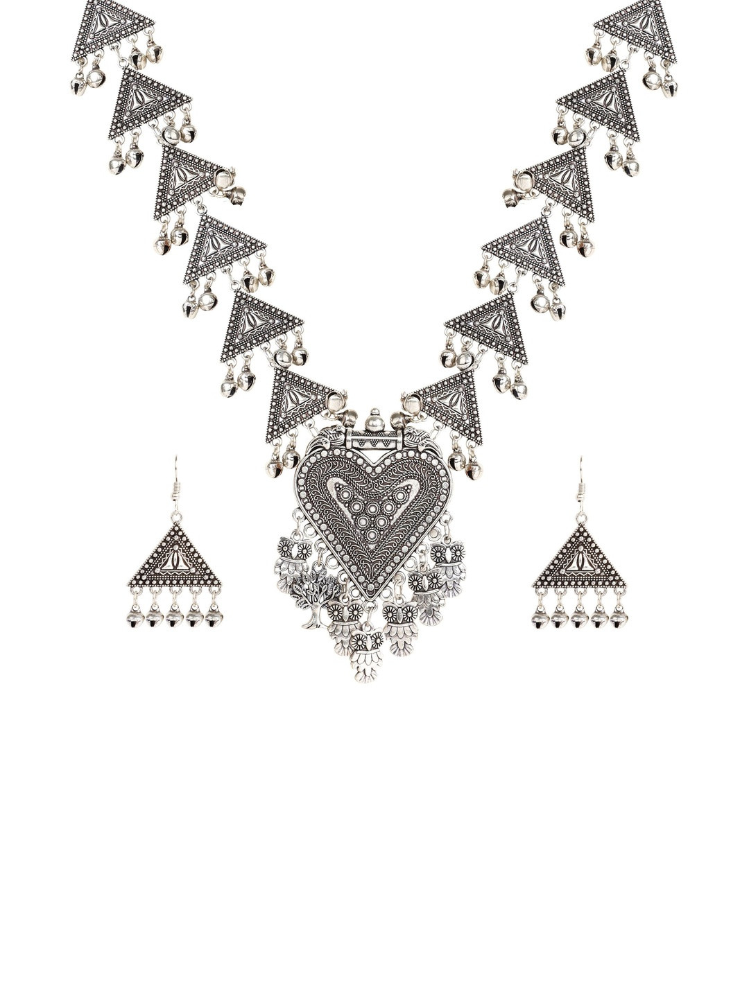 Tvasti Silver Plated Ghungoor Jewellery Set
