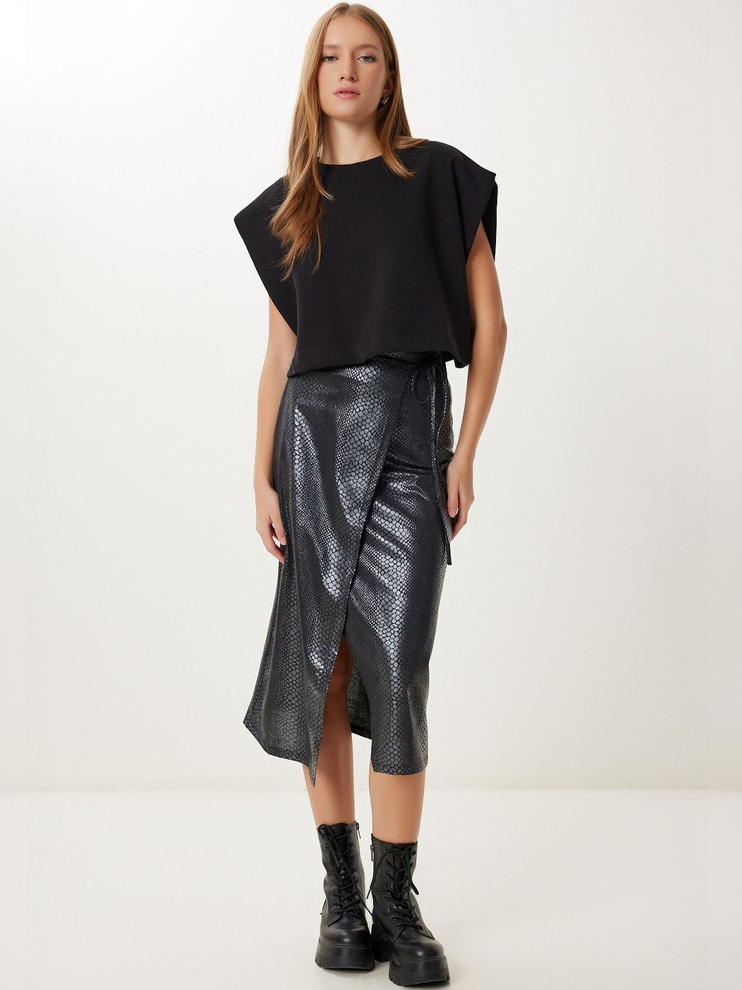 Happiness istanbul Textured Midi Pencil Skirt