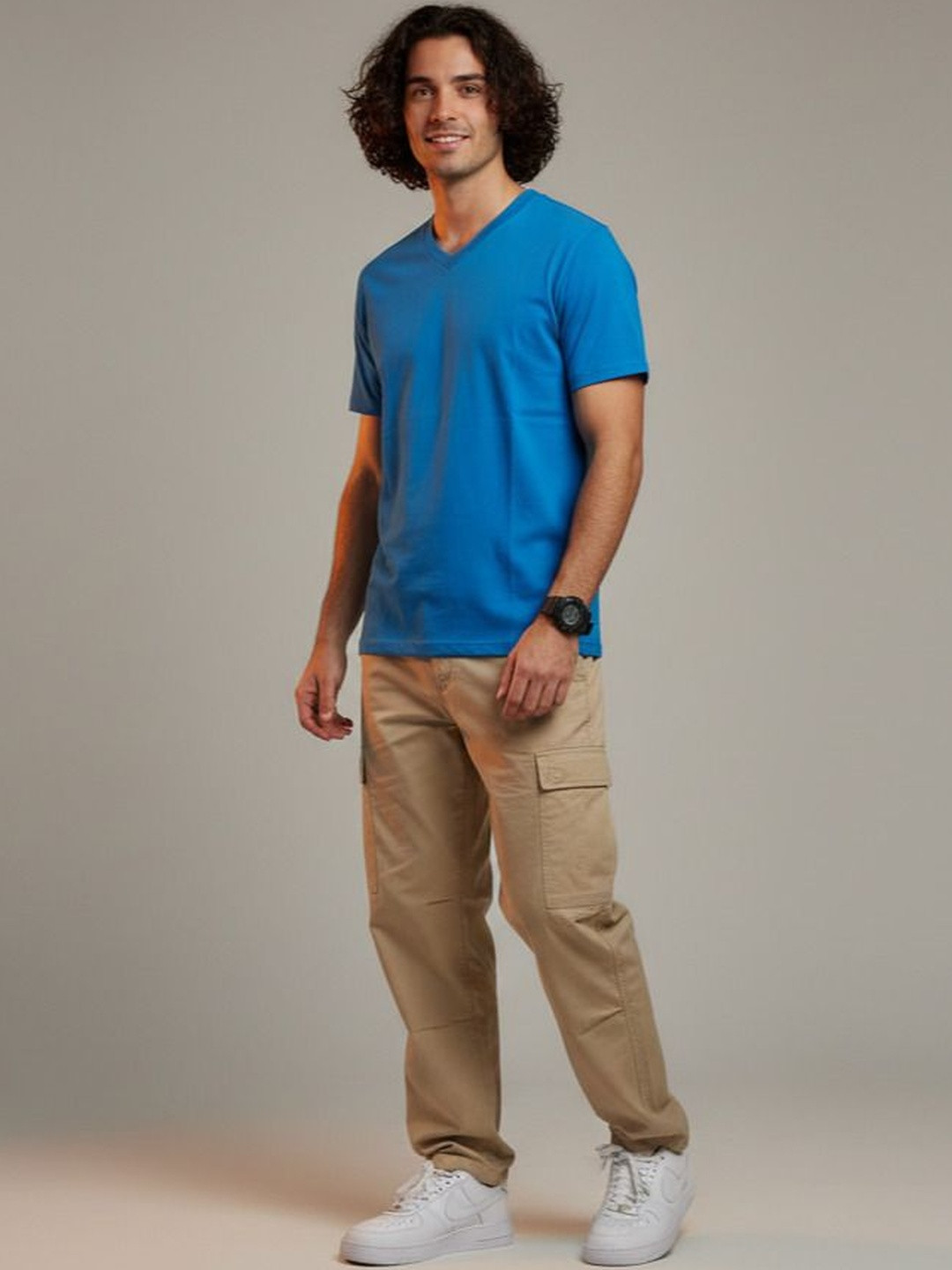 OUTLAWS Men 4 V-Neck Bio Finish T-shirt