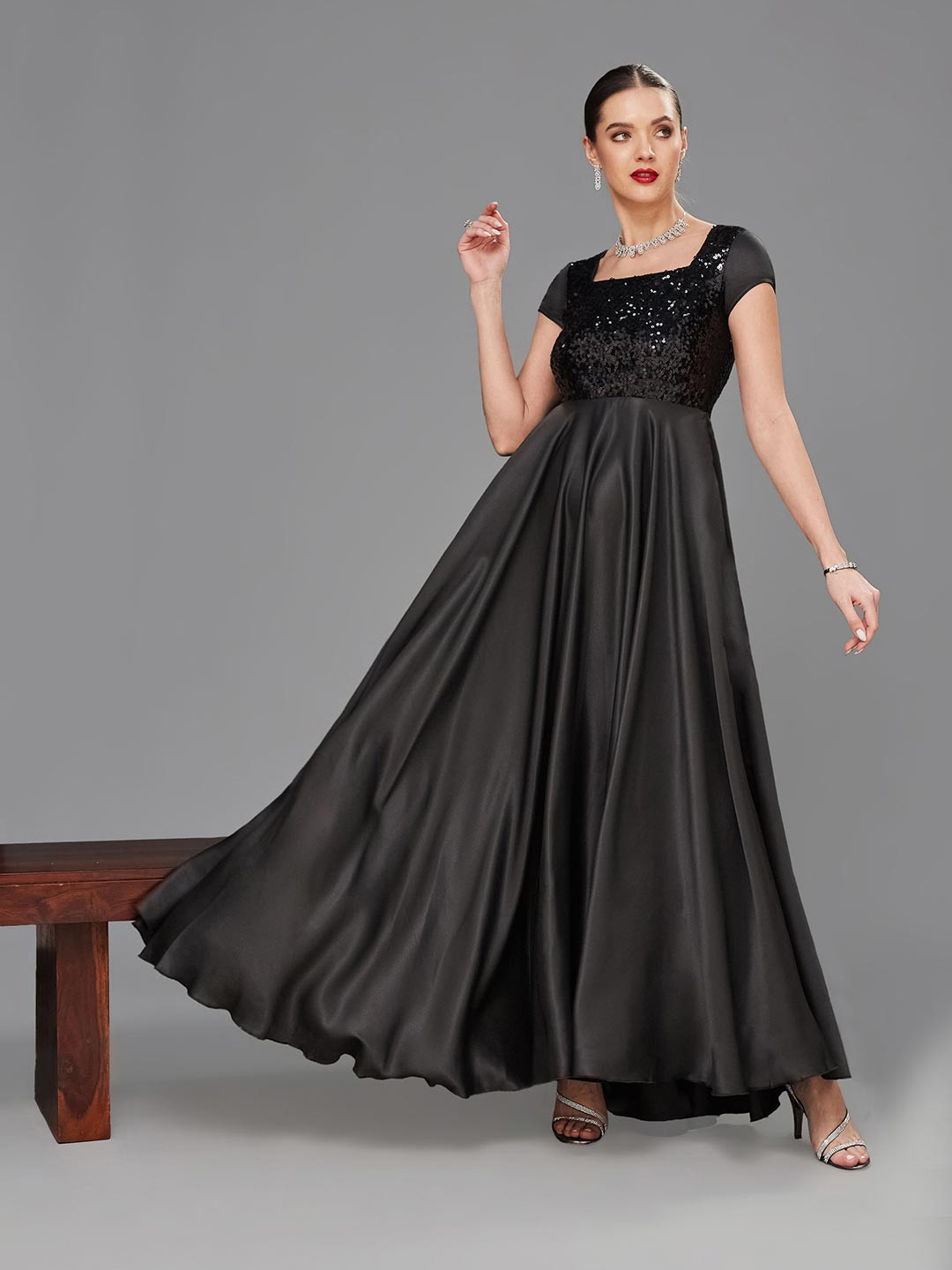 Women's Square Neck Short Sleeve Embellished Polyester Fit & Flare Maxi Dress