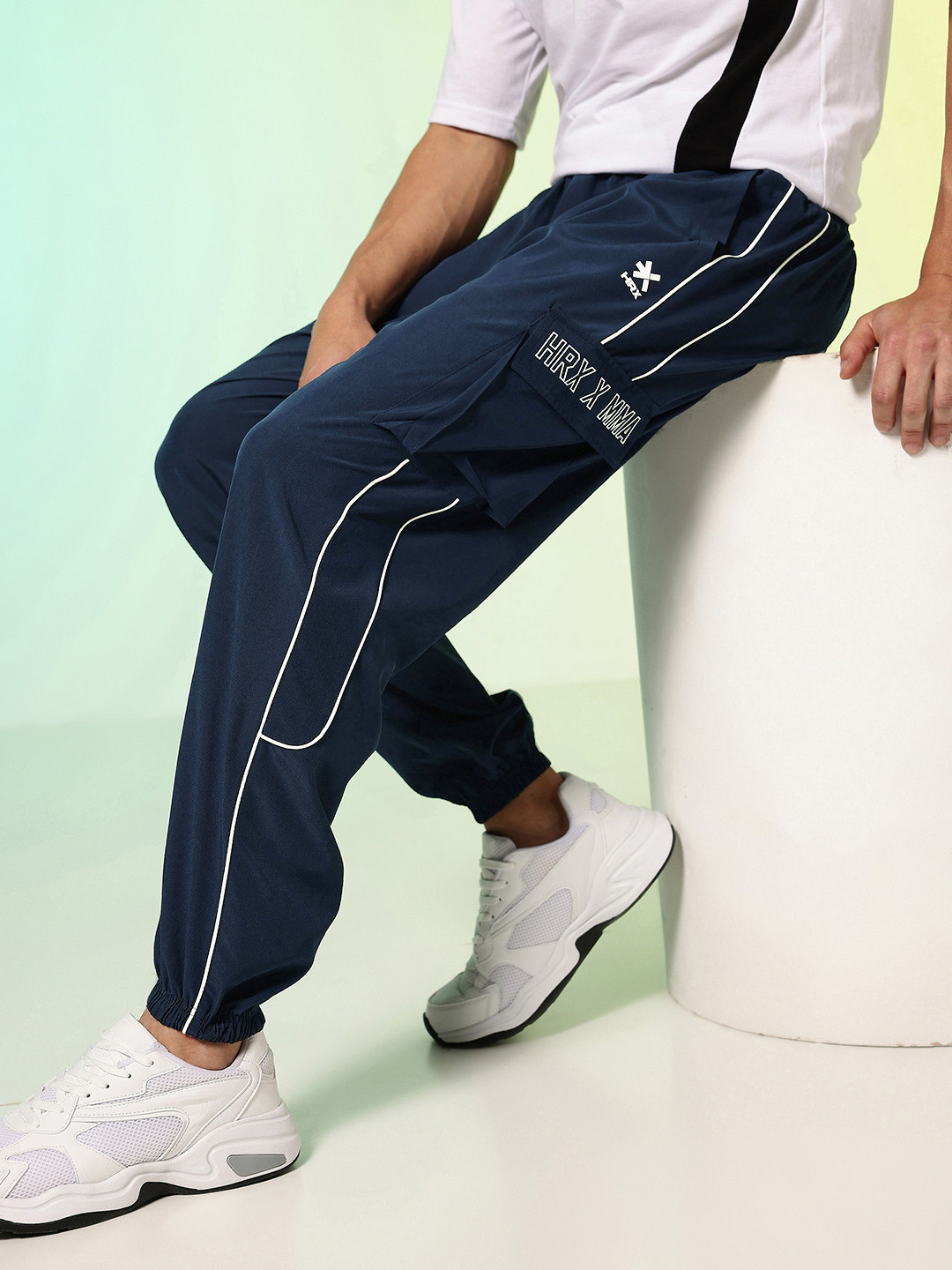 HRX by Hrithik Roshan Men Rapid-Dry Cargo Style Panelled Joggers