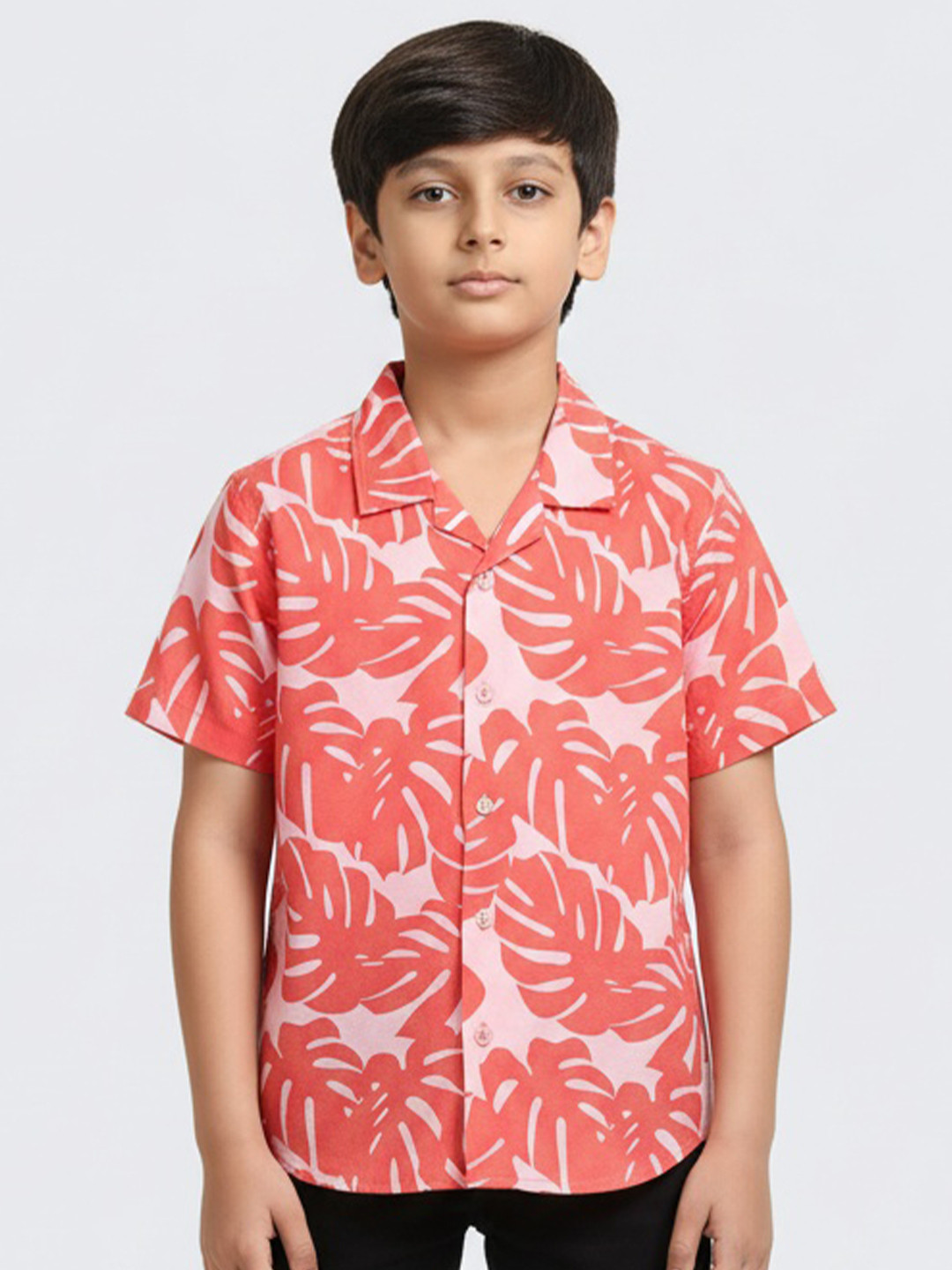 The Lion and The Fish Boys Relaxed Fit Spread Collar Floral Printed Opaque Shirt