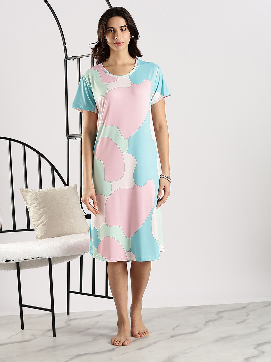 9shines Label Long Polo AOP LY Women Abstract Printed Round Neck Knee Length Nightdress