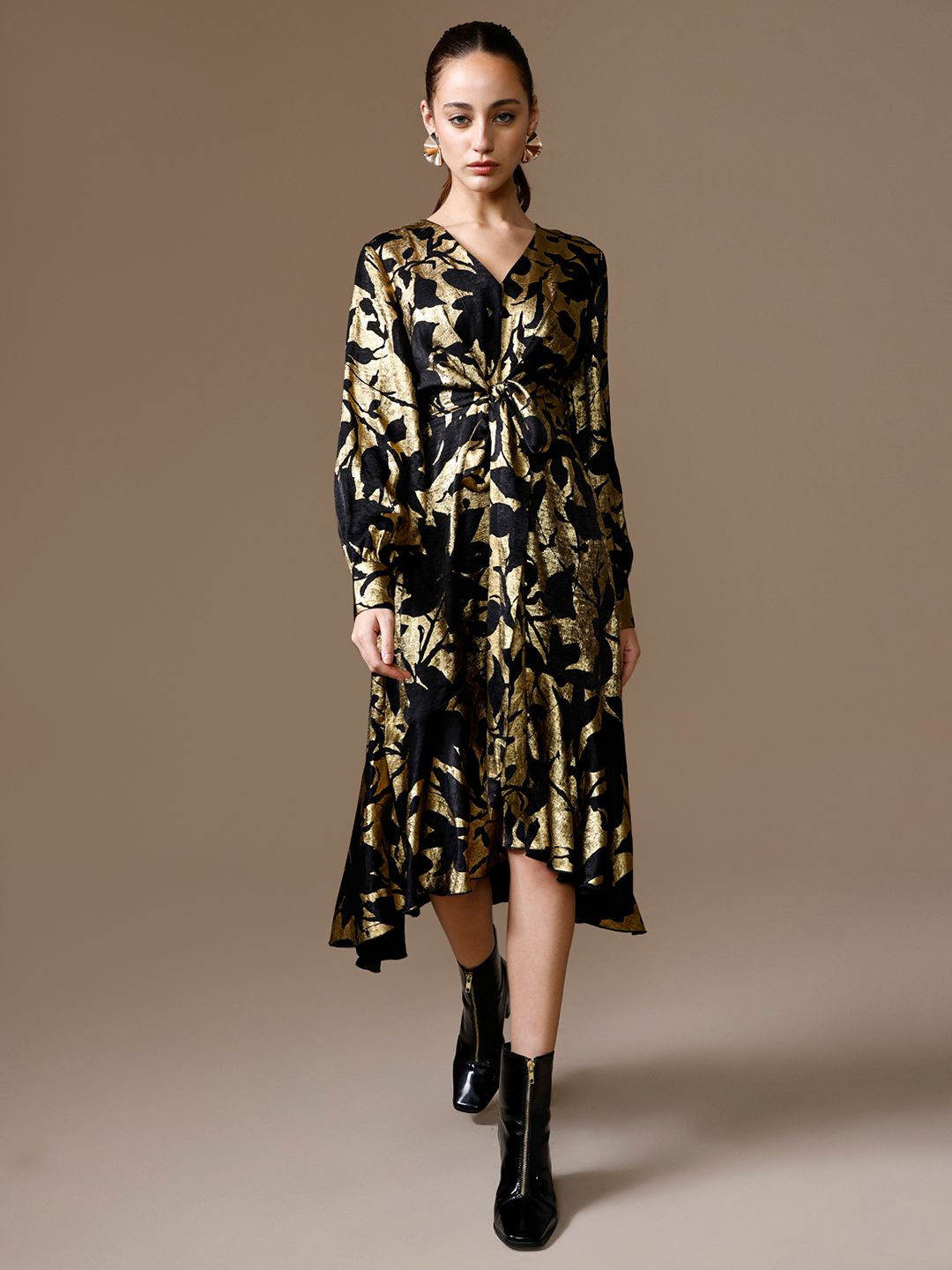 Kazo Floral Print A-Line Midi Dress