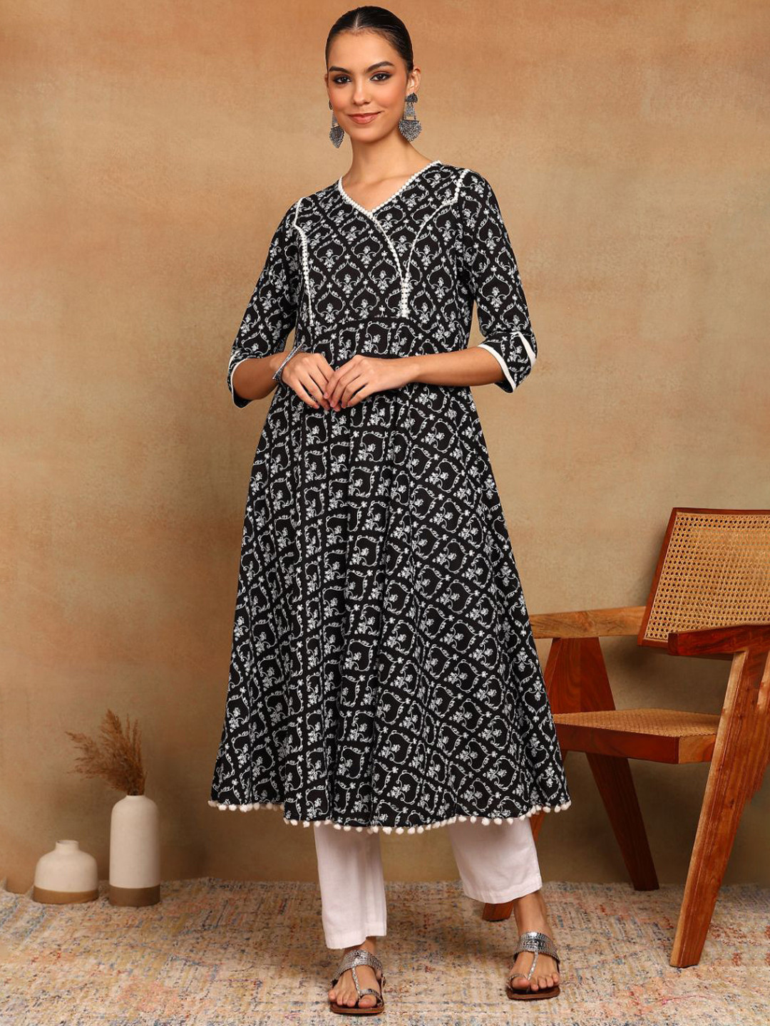 YASH GALLERY Women Ethnic Motifs Printed Indie Prints Anarkali Kurta