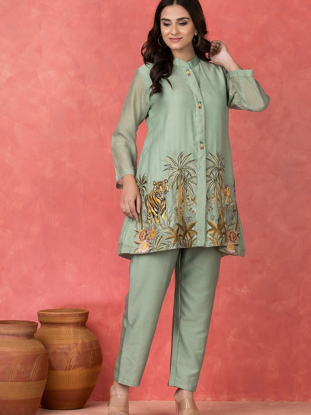 SACRED SUTA Printed Mandarian Collar Tunic With Trousers Co-Ords Set
