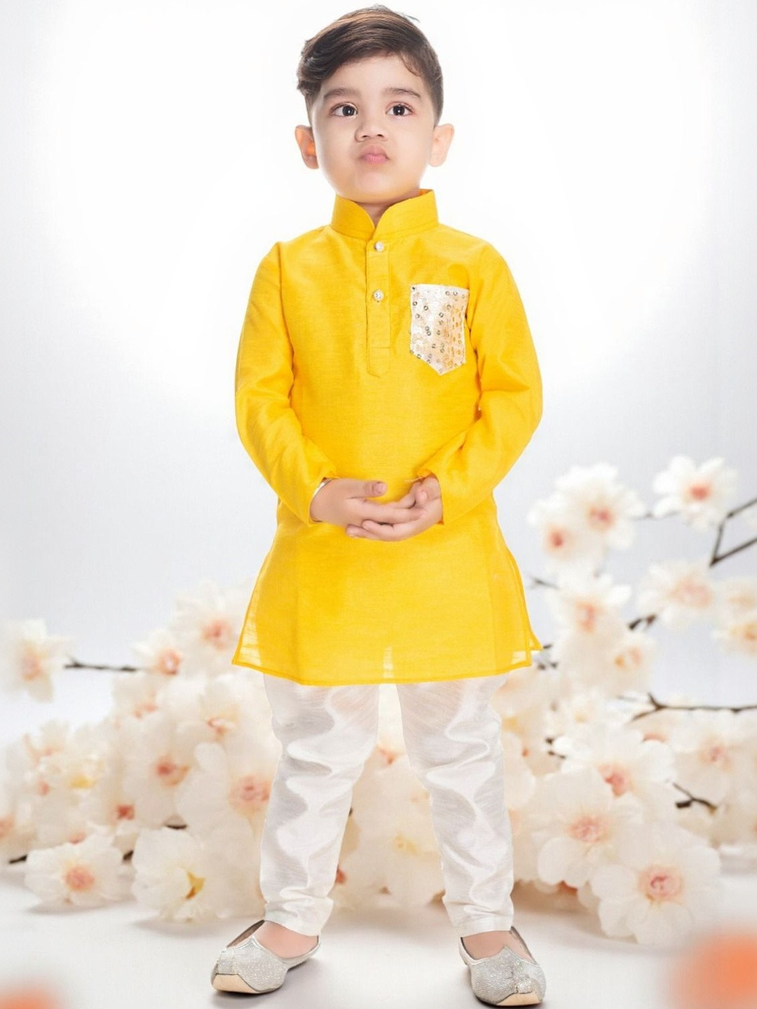 NEW GEN Boys Mandarin Collar Long Sleeves Kurta With Churidar