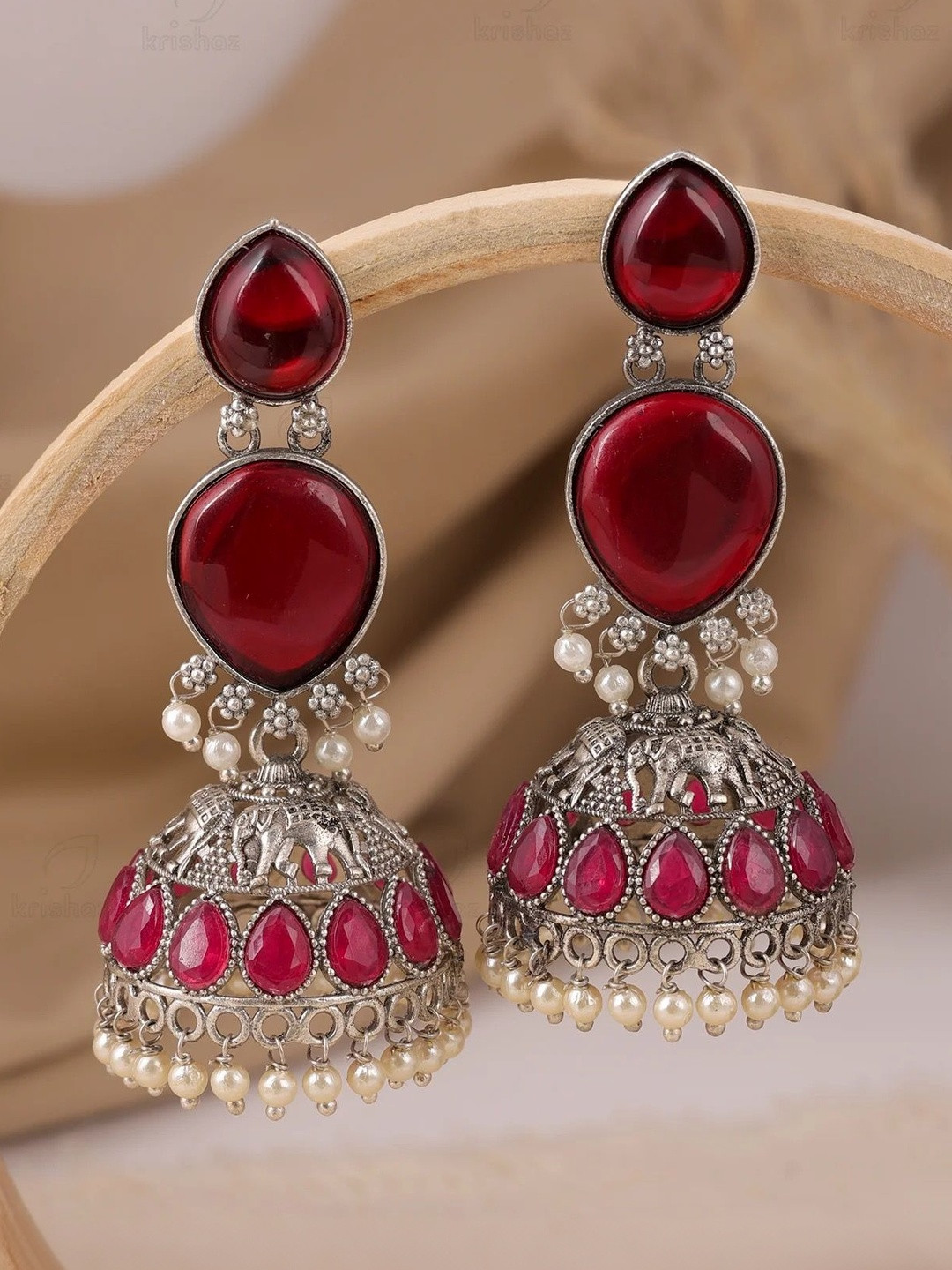 MODE & MINIMAL Jhumkas Earrings