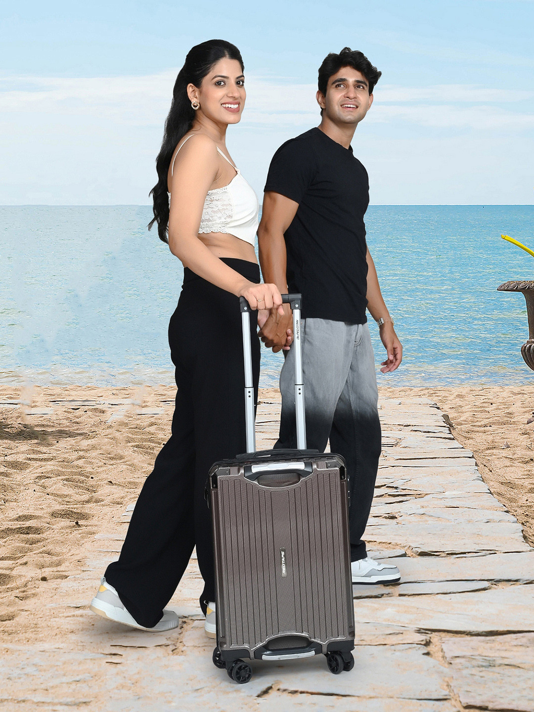 Red Tape Textured Hard Sided Cabin Trolley Bag