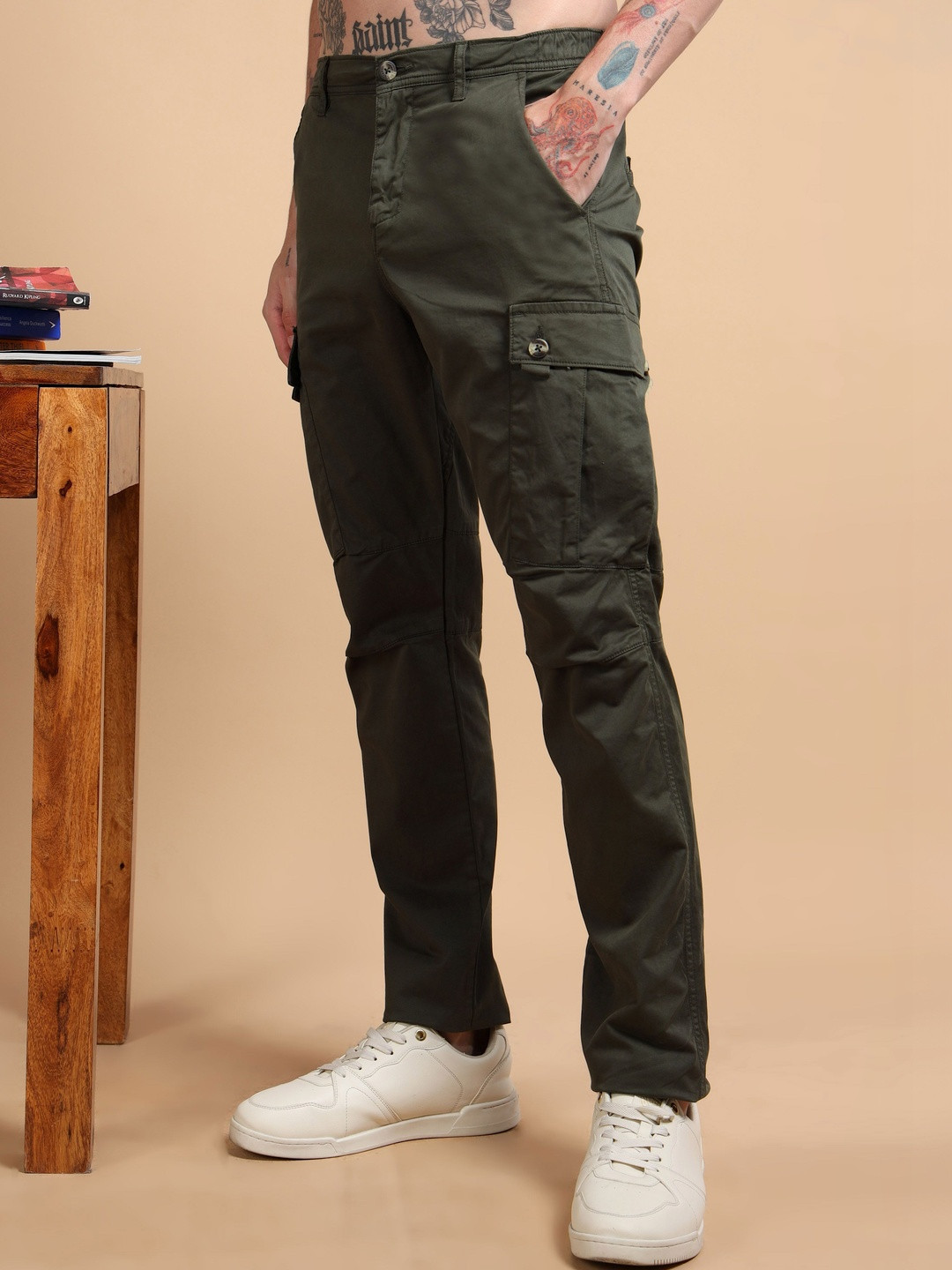 RIGS AND RAGS Men Original Easy Wash High-Rise Regular Fit Cargos Trousers