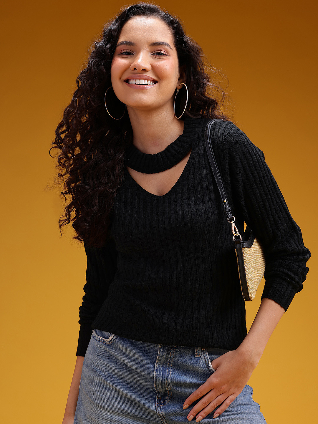 HERE&NOW Cut-Out Neckline Ribbed Pullover