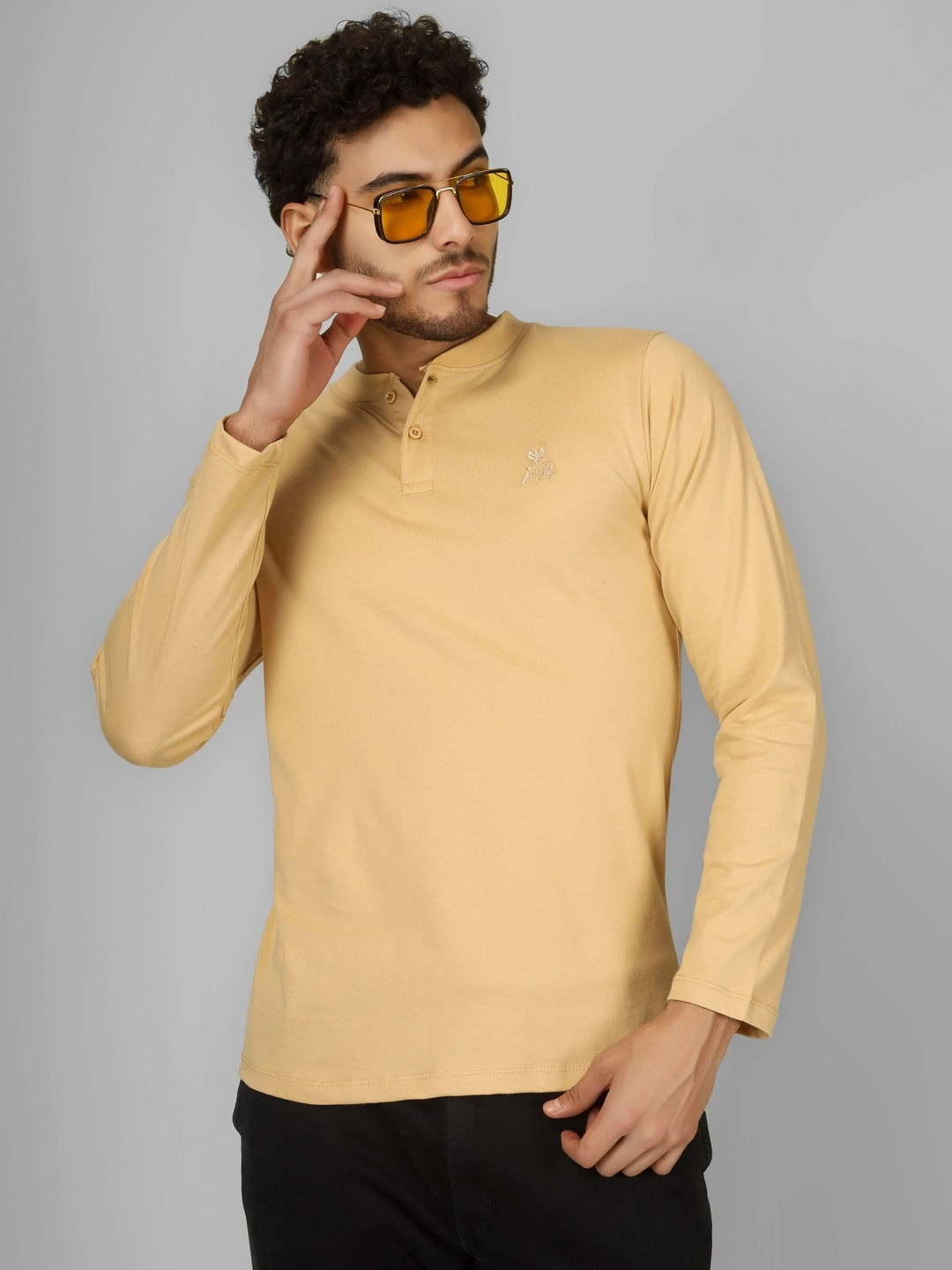 Regent Raiment Men Brand Logo Henley Neck T-shirt