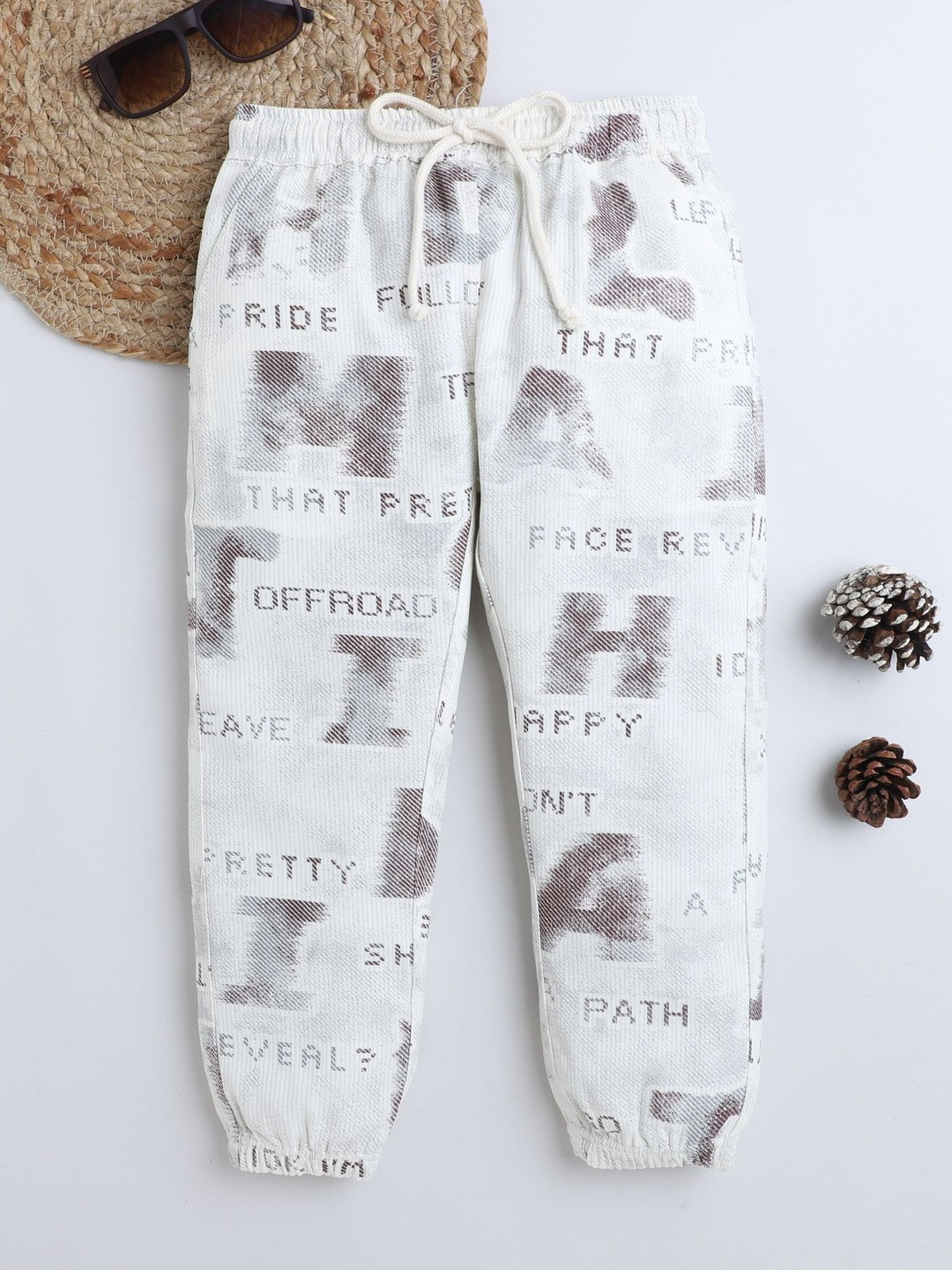 BAATCHEET Boys Alphabet Printed Pure Cotton Joggers