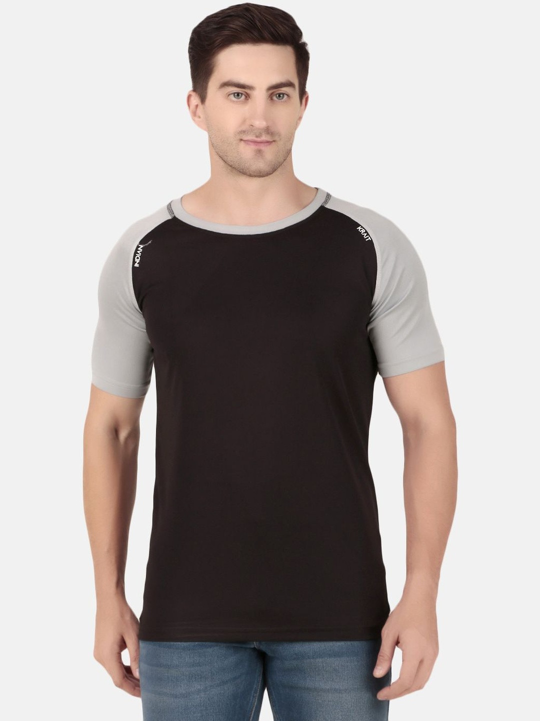 indian krait Men Brand Logo Colourblocked T-shirt
