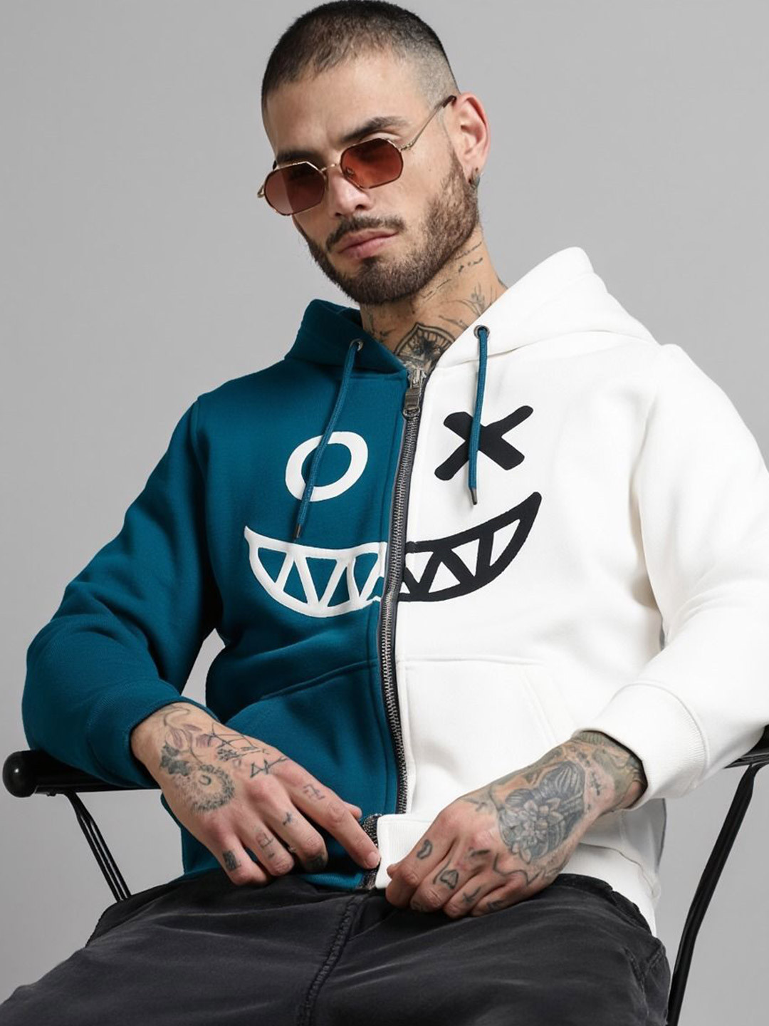 Colourblocked Hooded Graphic Zip Sweatshirt