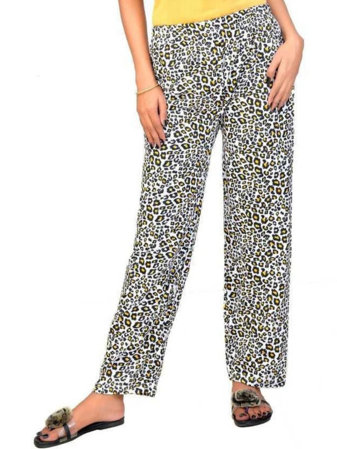 CUTE ANGELS Women Printed Mid-Rise Lounge Pant