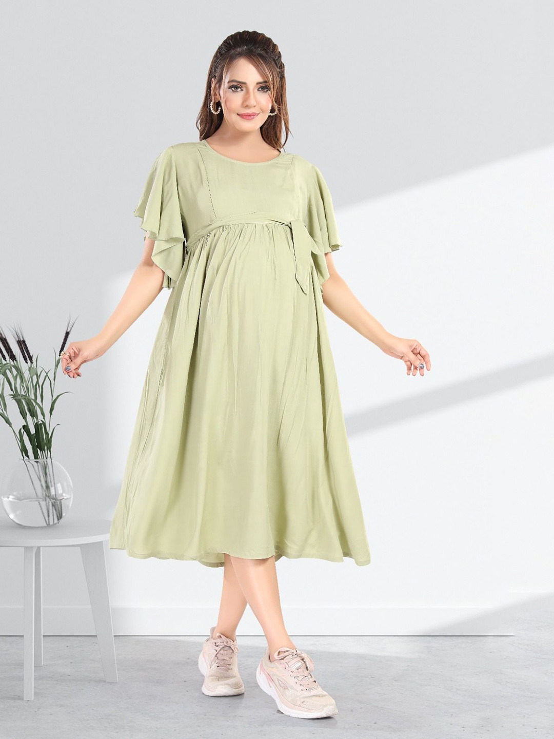 MomsBae Flutter Sleeve Maternity Midi Dress
