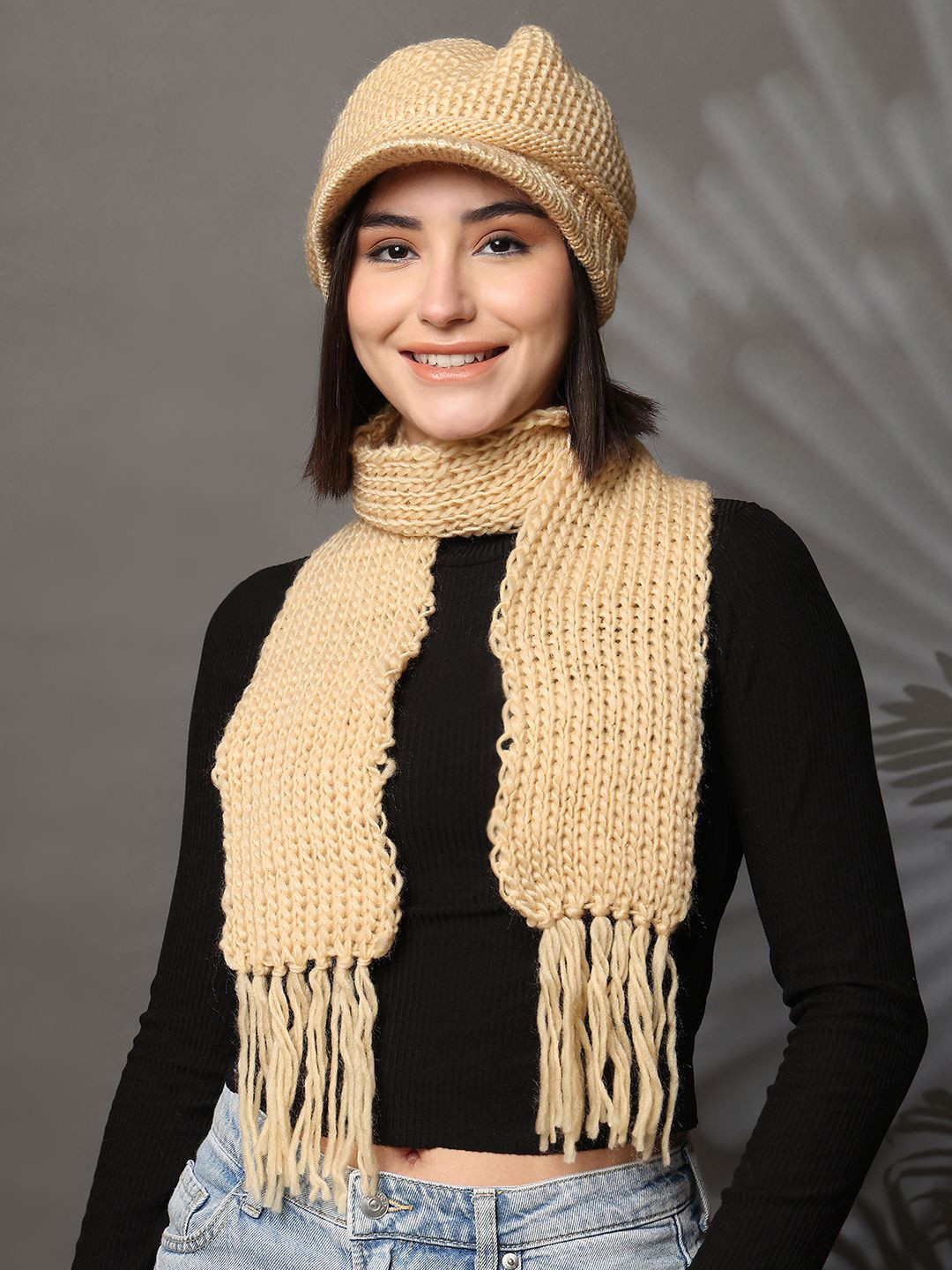 LOOM LEGACY Women Woollen Beanie With Mufller