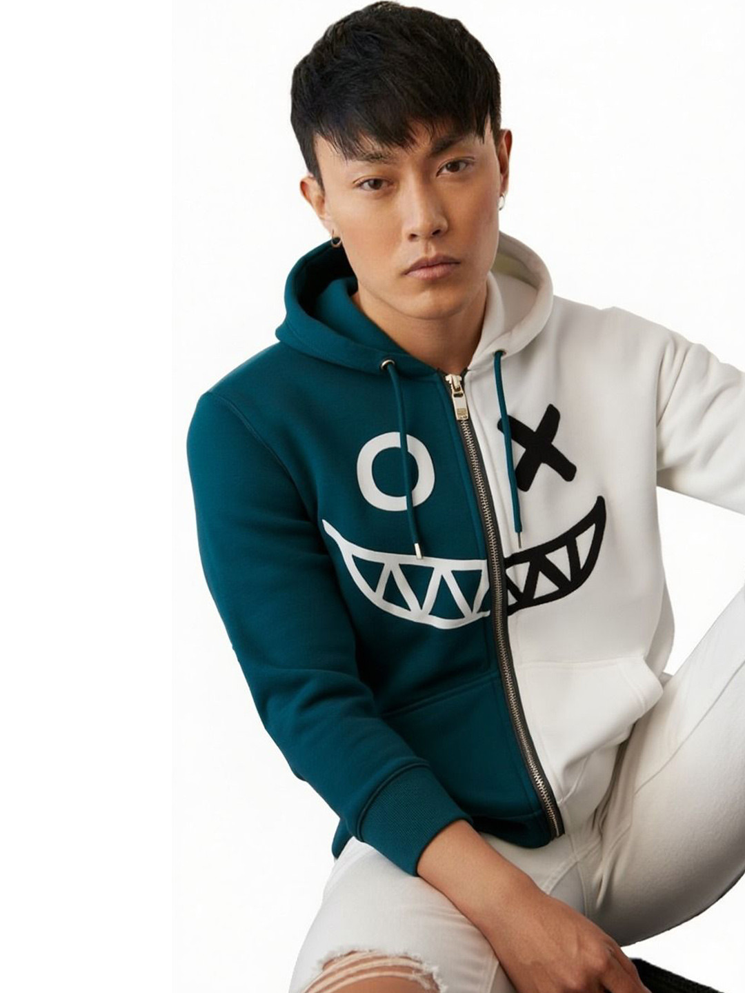 Try This Men Colourblocked Hooded Long Sleeve Zip Sweatshirt