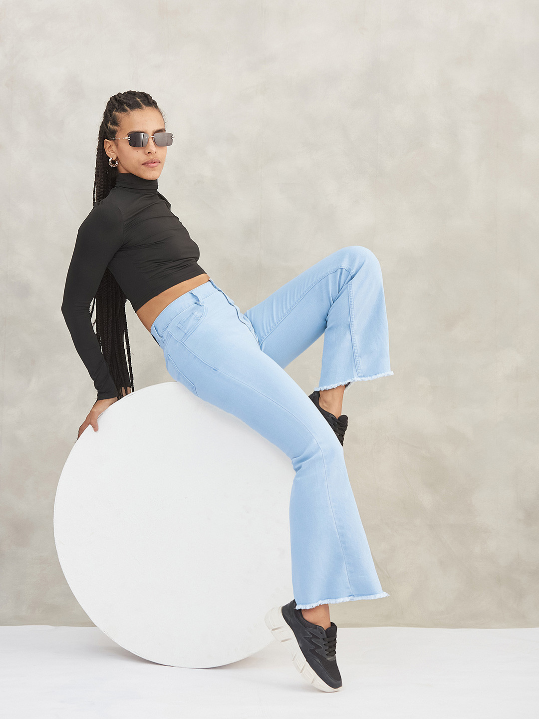 DOLCE CRUDO Women's Boot Cut High rise Clean Look Cropped Stretchable Denim Jeans