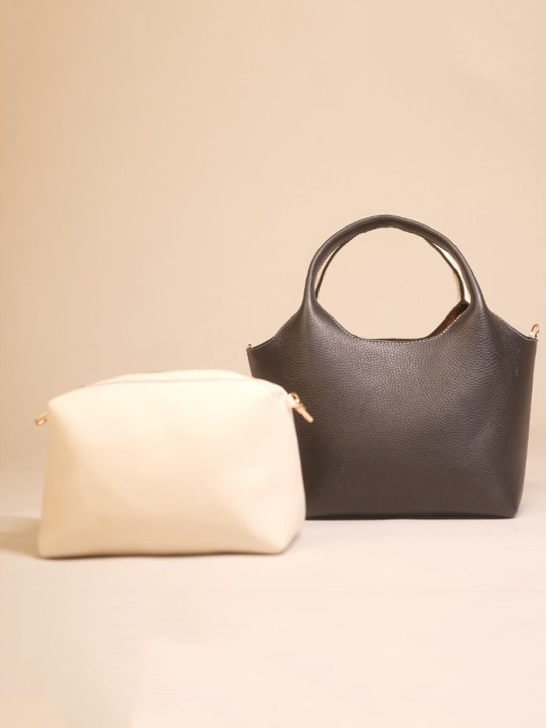 WESTORIA V Colourblocked Leather Structured Handheld Bag