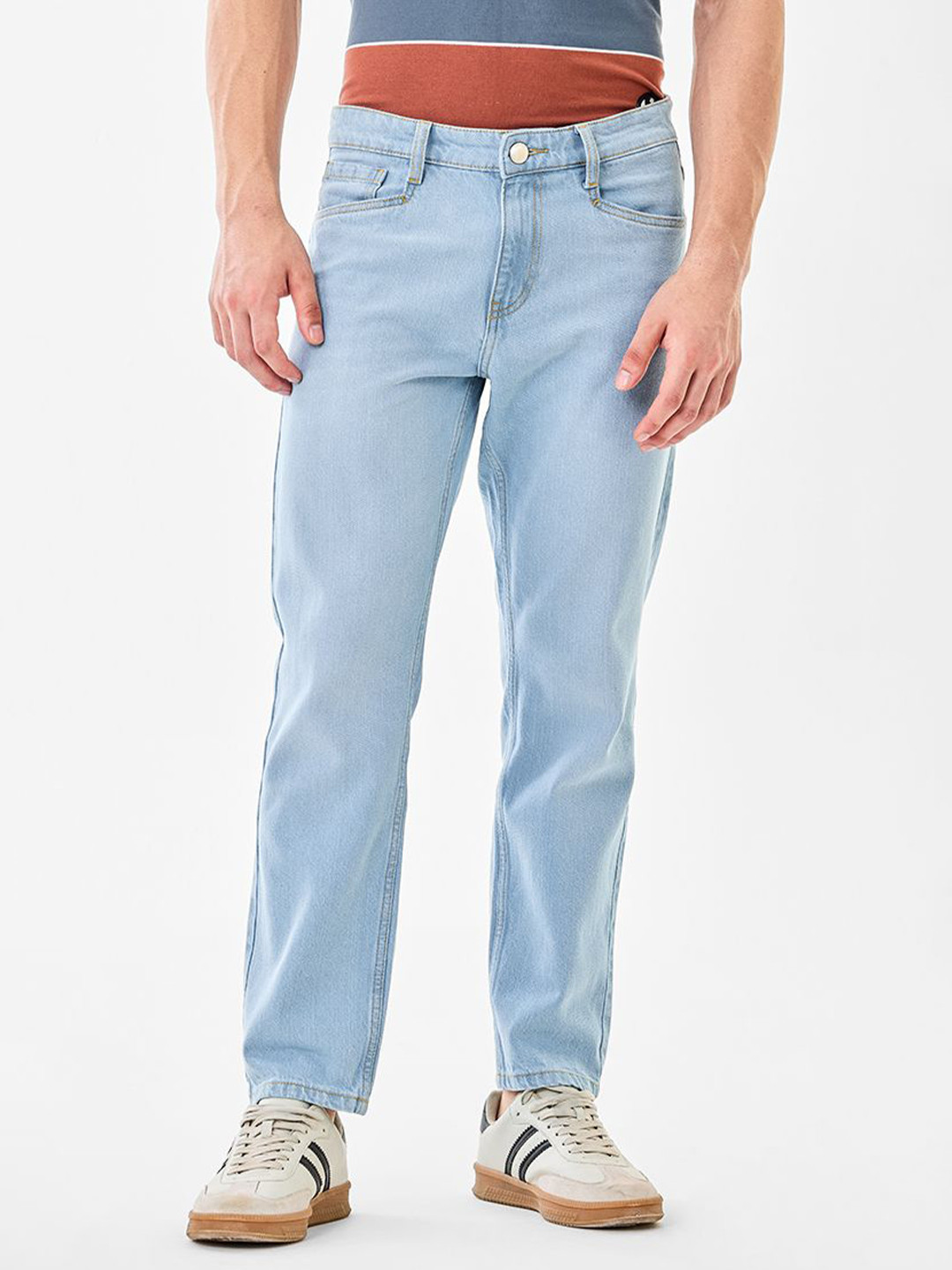 Snitch Men Washed Relaxed Fit Mid-Rise Light Fade Cotton Jeans