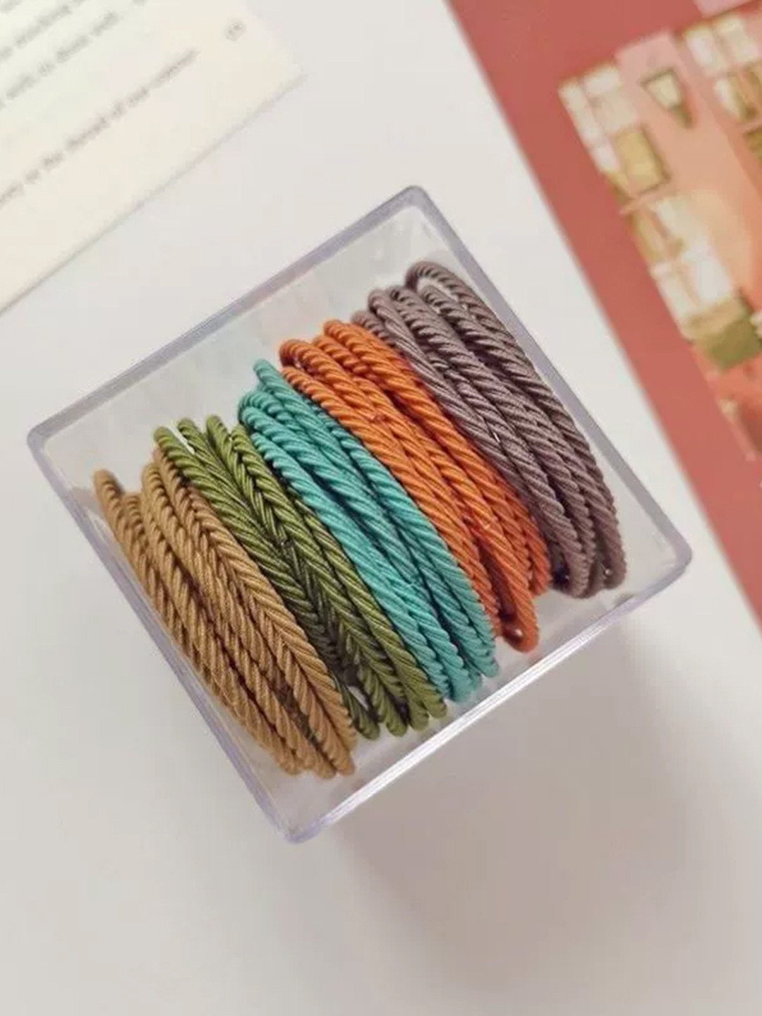 Just Lil Things Women Pack of 50 Ponytail Holders