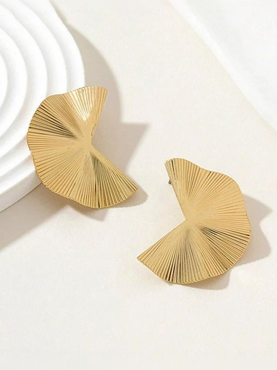 MODE & MINIMAL Geometric Studs Earrings