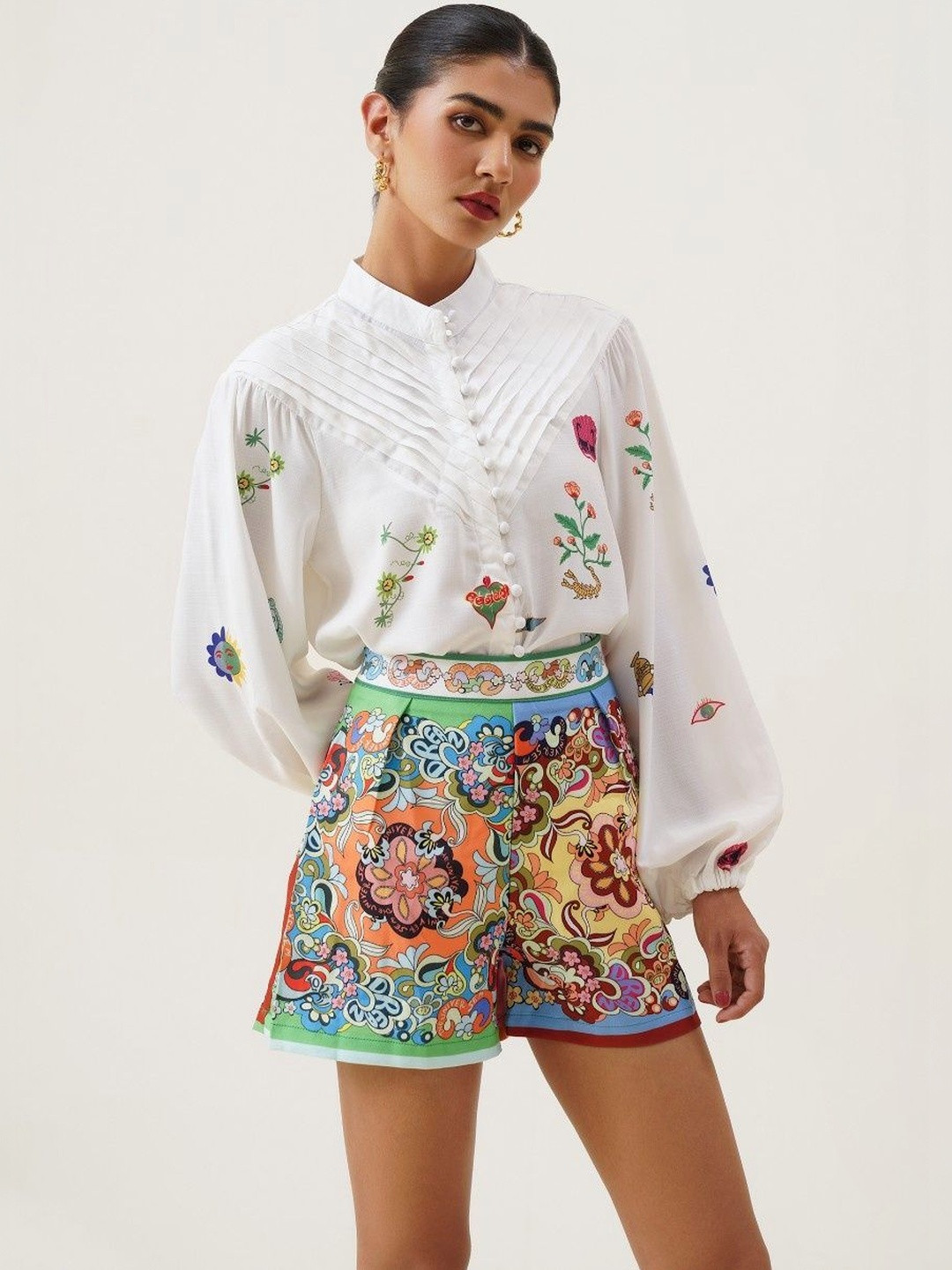 Mylin Printed Stand Collar Neck Top With Shorts Co-Ords