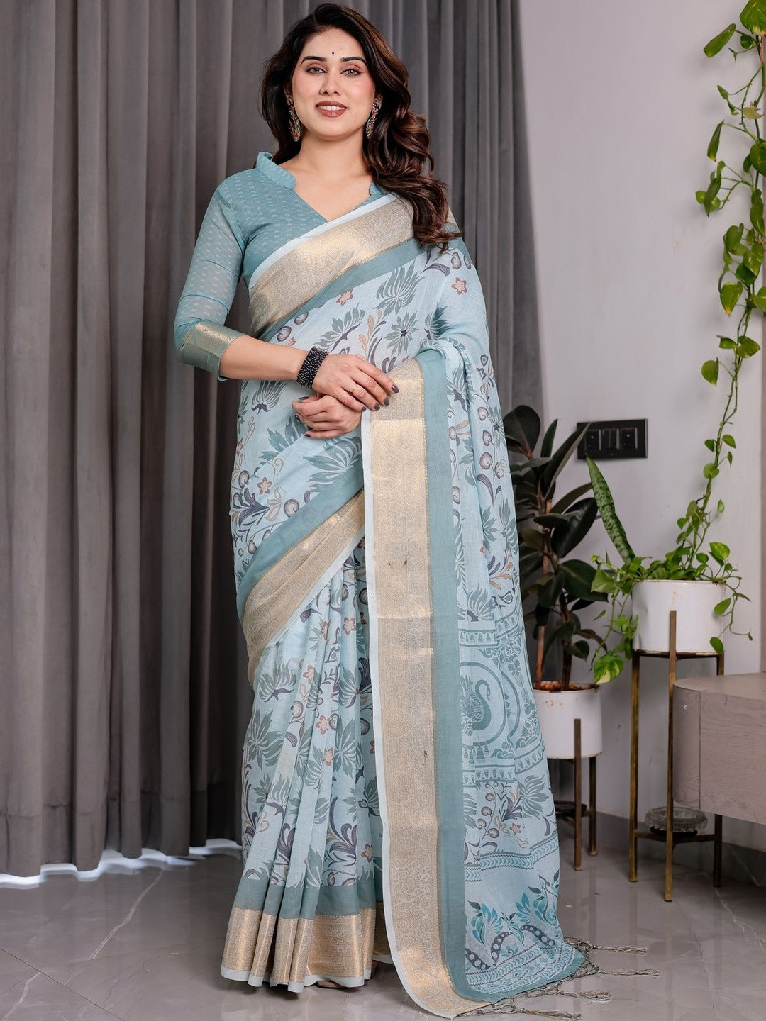ALMAARI FASHION Floral Printed Pure Cotton Jamdani Saree And Unstitched Blouse