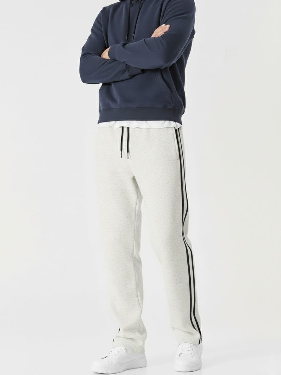 dockstreet Men Side Panel Details Mid-Rise Track Pants