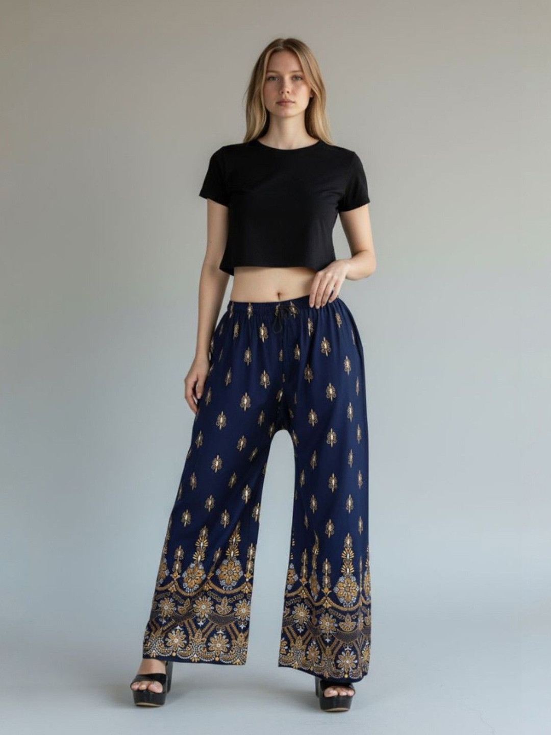 LASAFIYA Women Ethnic Motifs Printed Knitted Ethnic Palazzos