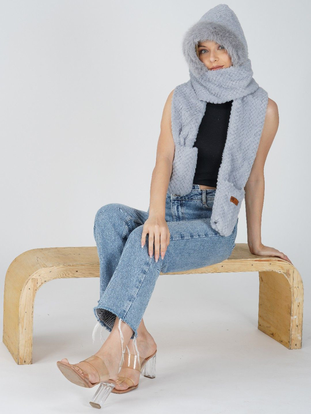 Poftik Women Woollen Hoodie Hat Scarf Gloves Set