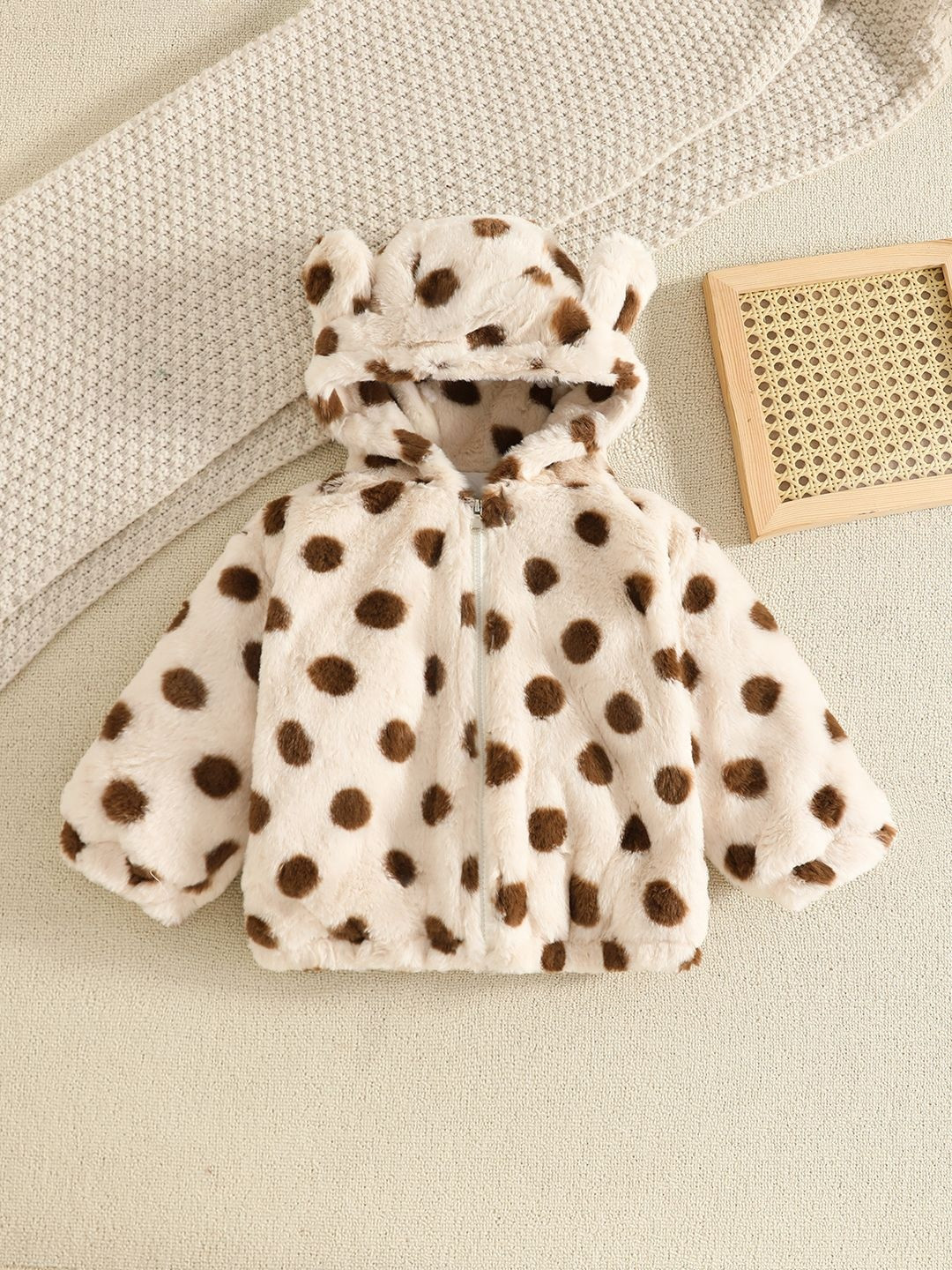 YK Girls Polka Dot Printed Hooded Fleece Open Front Jacket