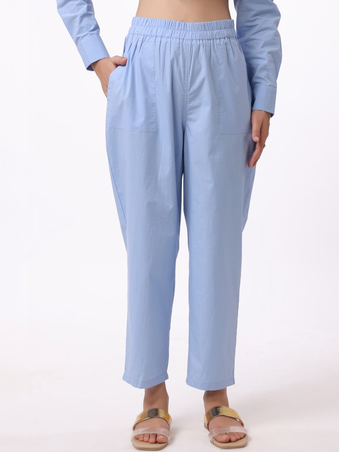 MUUN Women Relaxed Trousers