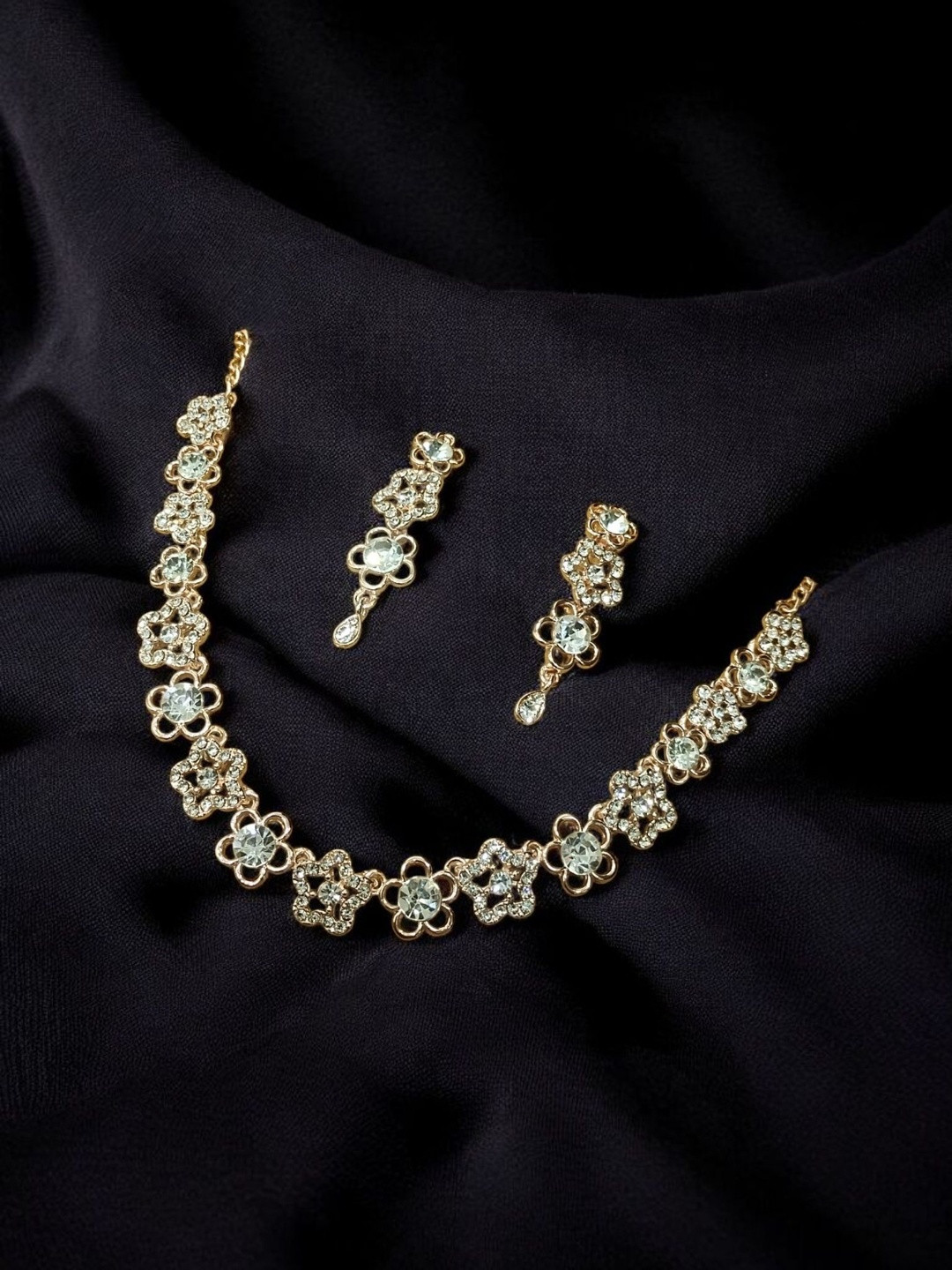 Women Click Set Of 2 Stone-Studded & Necklace & Earrings Set
