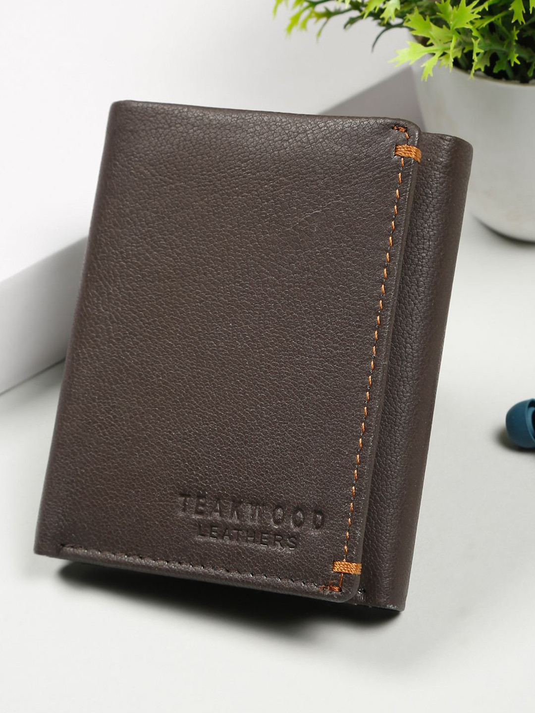 Teakwood Leathers Men Leather Three Fold Wallet