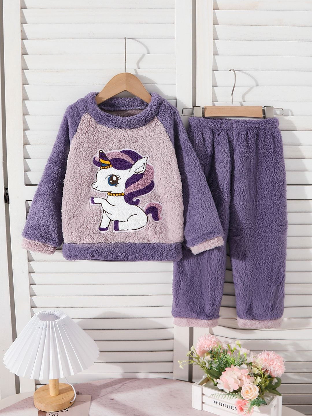 YK Girls Unicorn Patchwork Round Neck Sweatshirt With Pyjamas