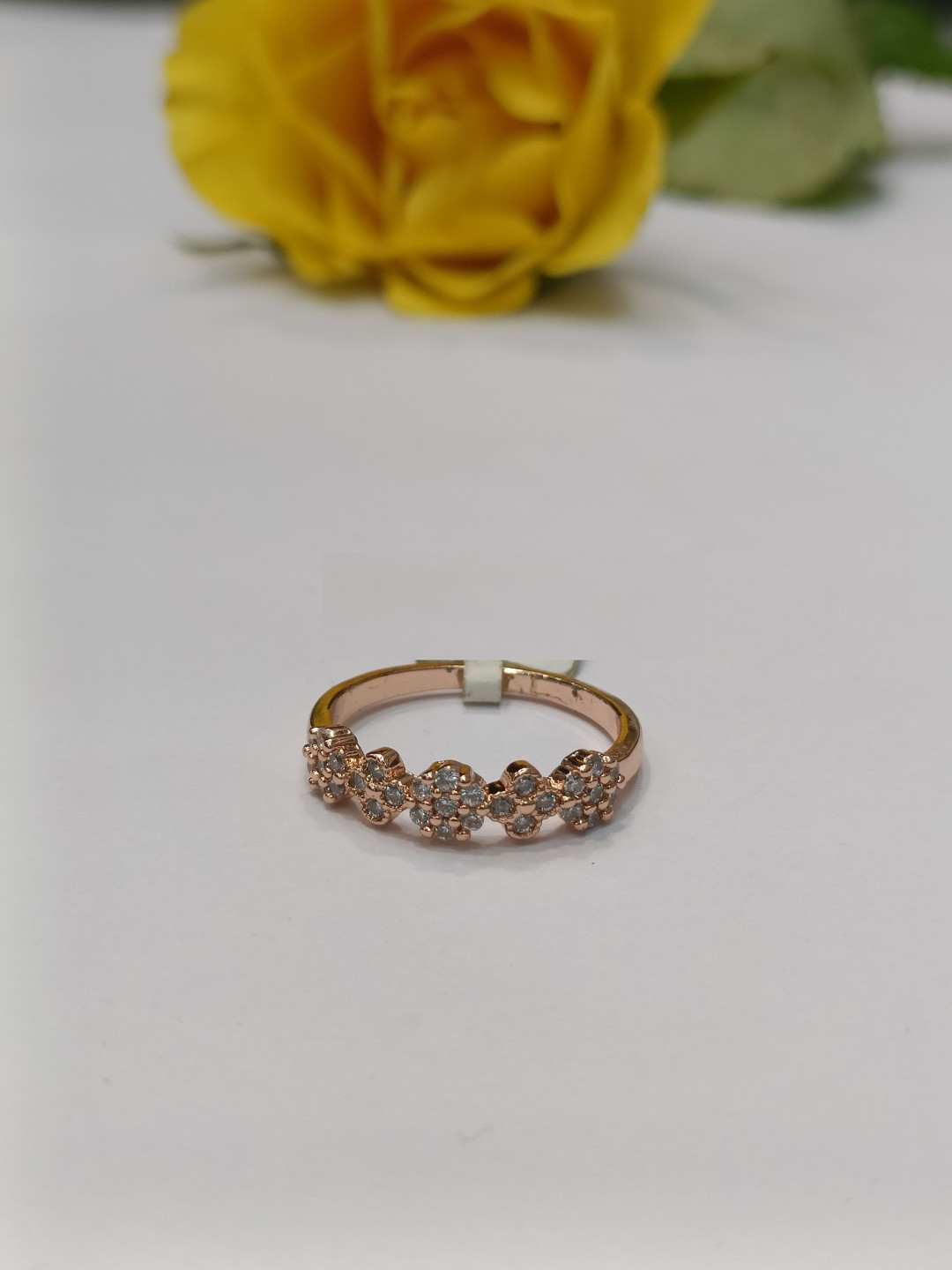 STRIKEY Gold-Plated Zircon Stone-Studded Finger Ring
