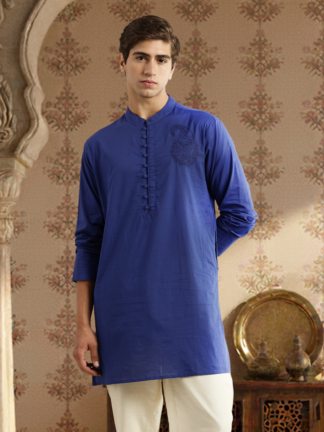 House of Pataudi Thread Work Detailed Mandarin Collar Pure Cotton Jashn Straight Kurta