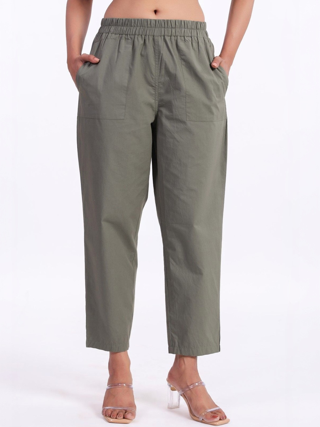 MUUN Women Relaxed Trousers