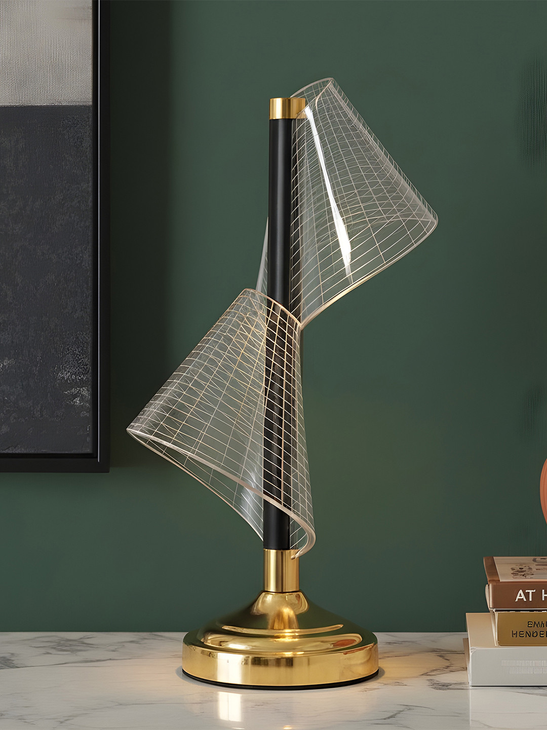 AARVI DECOR STUDIO Gold-Toned Metal Traditional Table Lamp