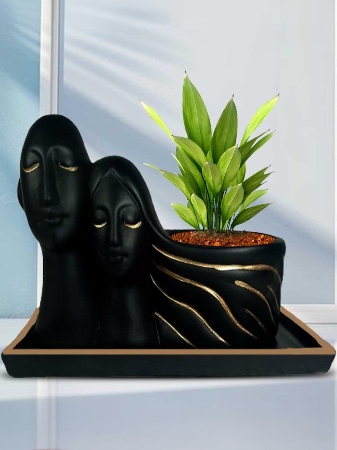 LASAKI Black & Gold-Toned Couple Ceramic Durable Planter With Plate
