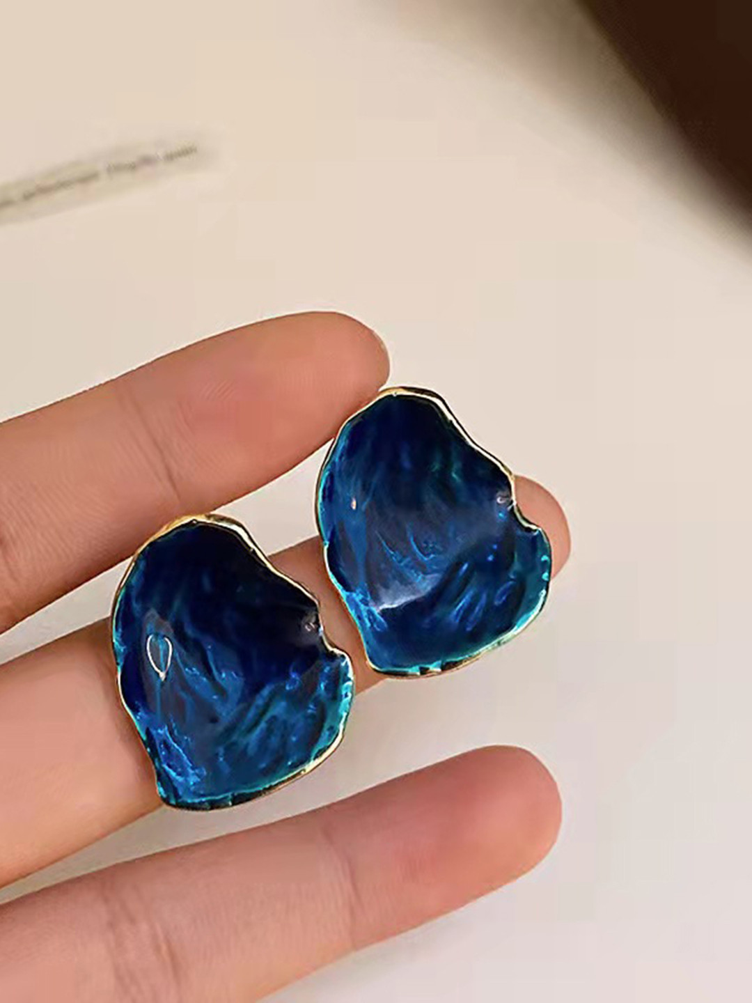 Just Lil Things Contemporary Studs