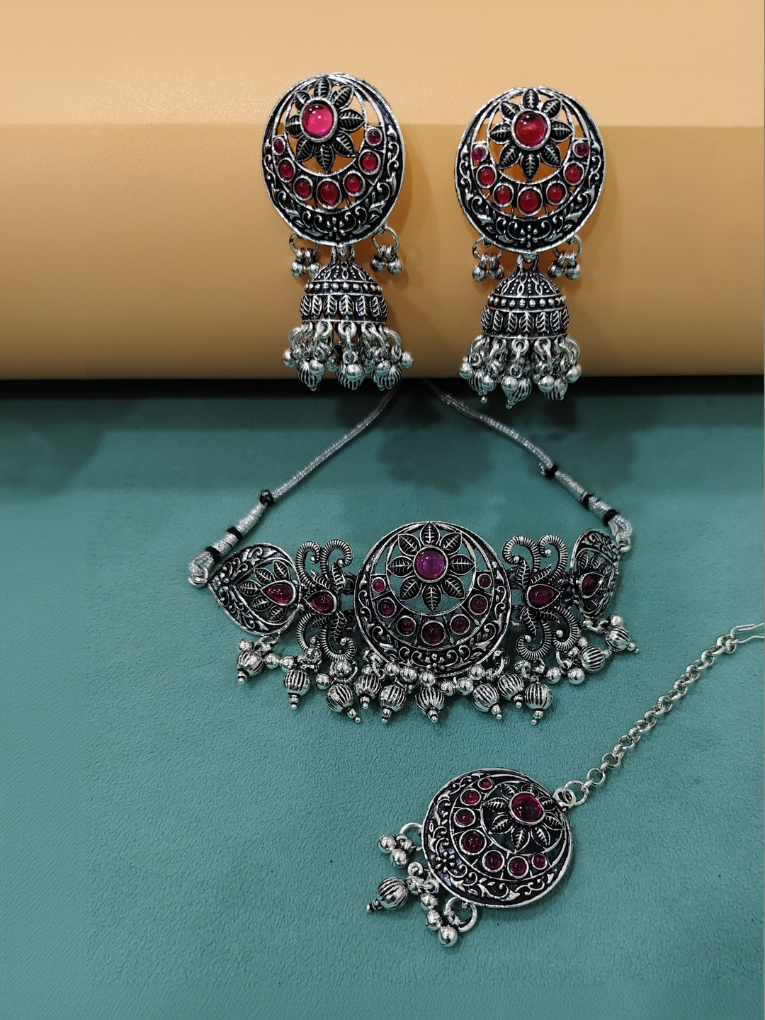 Women Click Silver-Plated Stone-Studded & Beaded Jewellery Set