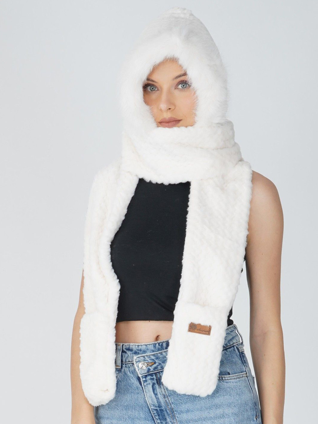 LADONNA Women Woollen Beanie