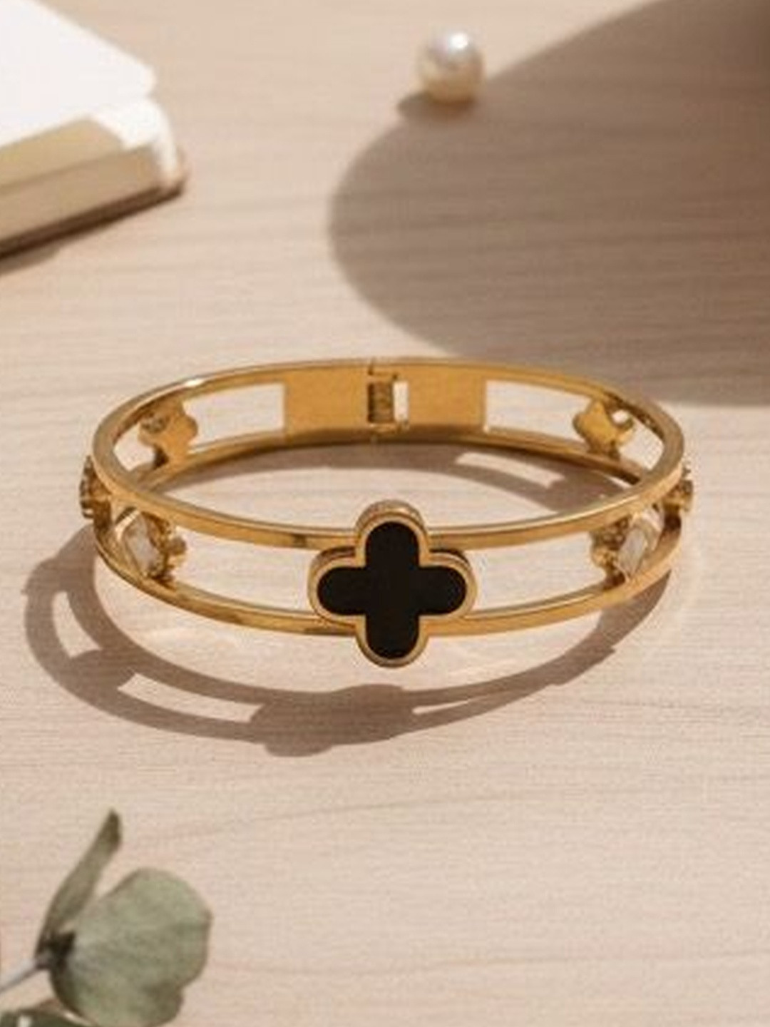 EYKABYKRATIKA Women Gold-Plated Beaded Bangle-Style Bracelet