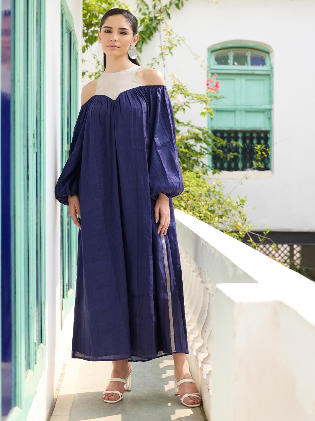 RAAS LIFE Cold-Shoulder Maxi Dress