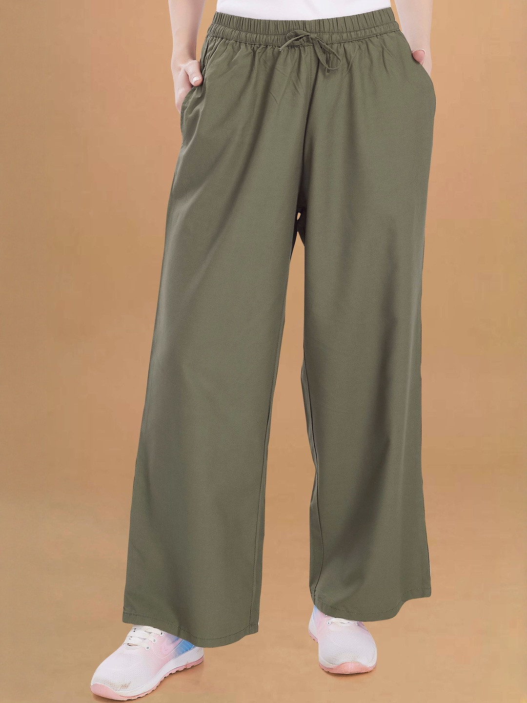DIVISIVE Women Relaxed Straight Fit High-Rise Easy Wash Trousers