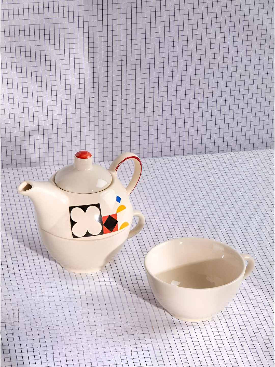 FREEDOM TREE Circle Of Joyee Off White Printed Ceramic Dishwasher Safe Kettle With Cup